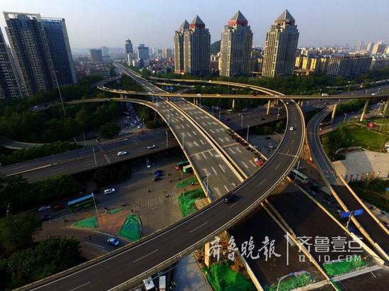 二环东路南延高架路，燕山立交到旅游路段，二环东路，济南燕山立交南延