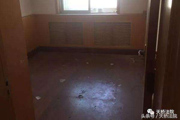 历山路这套房产低于评估价近36万起拍