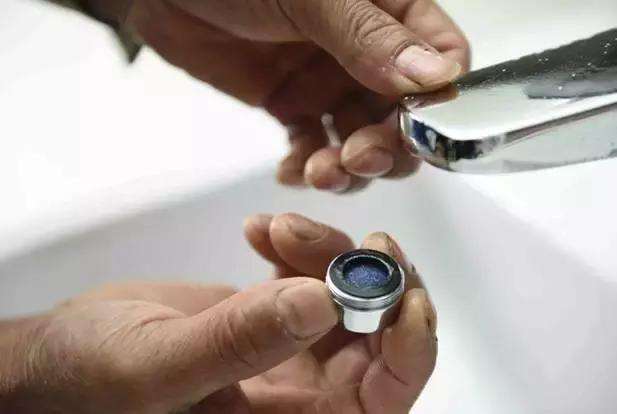 龙湖”善居“计划,一招击败社区老化! 龙湖”善居“计划,一招击败社区老化!