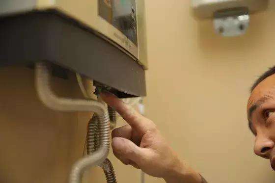 龙湖”善居“计划,一招击败社区老化! 龙湖”善居“计划,一招击败社区老化!