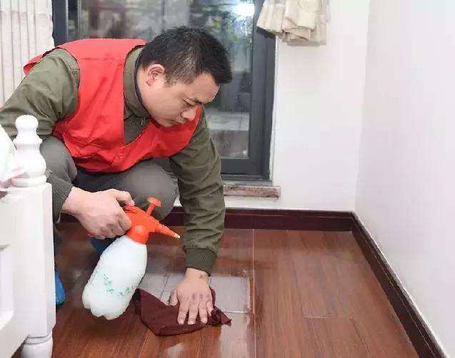 龙湖”善居“计划,一招击败社区老化! 龙湖”善居“计划,一招击败社区老化!