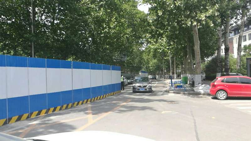 马鞍山路半封闭施工